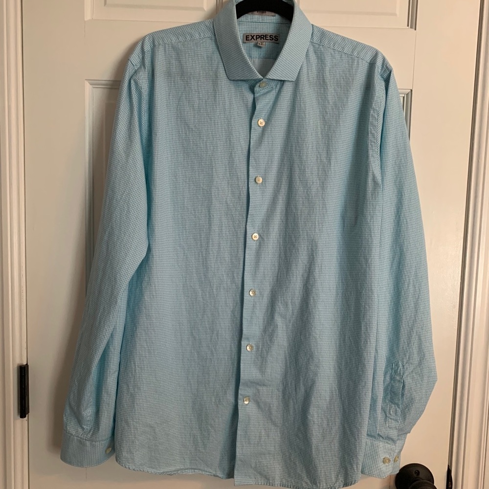 Express Men’s Fitted Dress Shirt